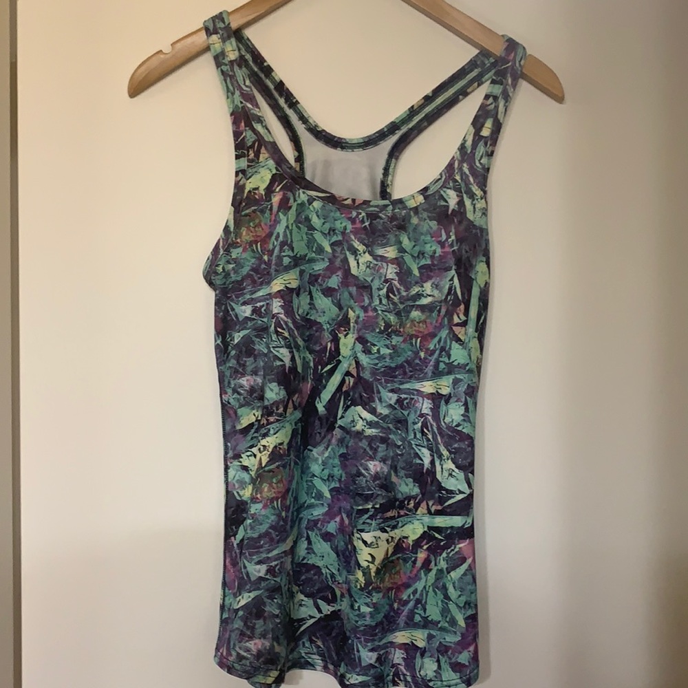 Lululemon tank top